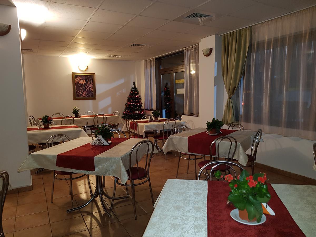 Motel Rupea Exteriör bild